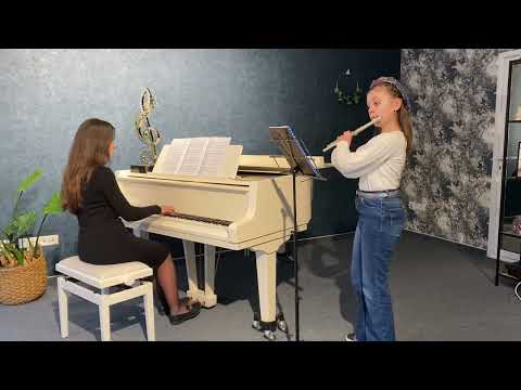 Liyana Çiçollar - N. Baklanova - Horovod