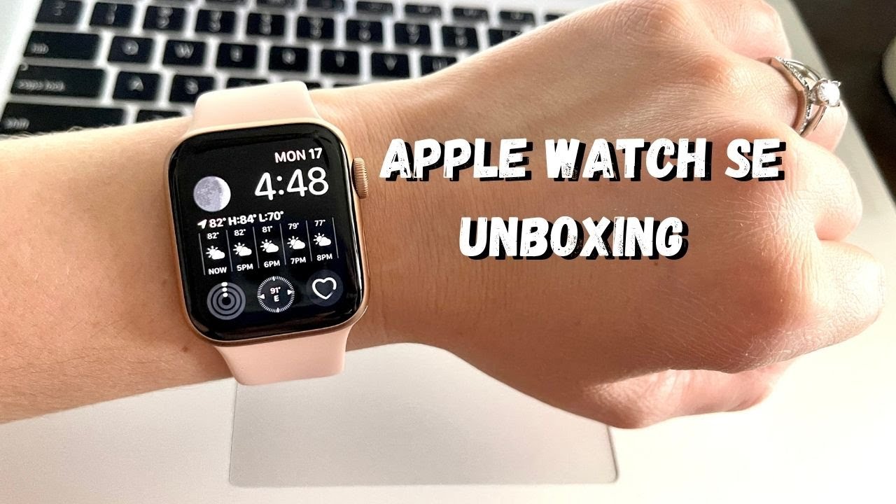 Apple Watch SE Unboxing and Set Up