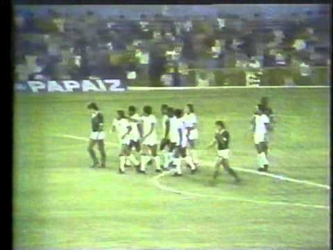 Fluminense 4 x 2 Guarani - 1976 - Narração Batista Júnior