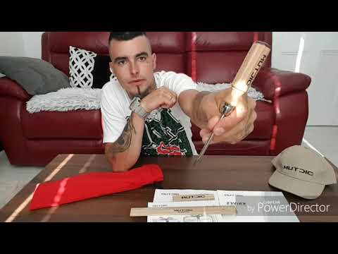 Unboxing Dictum package