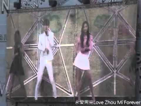 150321 ZHOU MI - LOVING U (FEAT. VICTORIA) @ SMTOWN IV IN TAIWAN