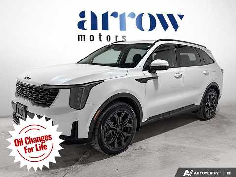2025 Kia Sorento Hybrid EX AWD in White for sale at Arrow Motors in Aylmer, ON