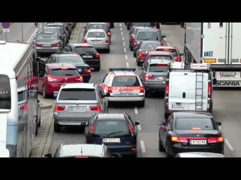 Bluttransporter SMD Wien "Rettungsgasse"