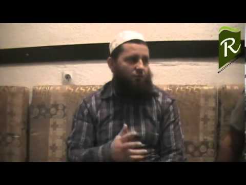 Zekerija ef.Qazimi - A lejohet qëndrimi me nje person që tallet me fe