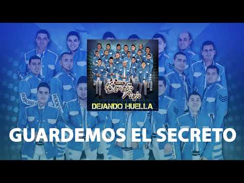 La Bandononona Rancho Viejo de Julio Aramburo - Guardemos El Secreto (Lyric Video)