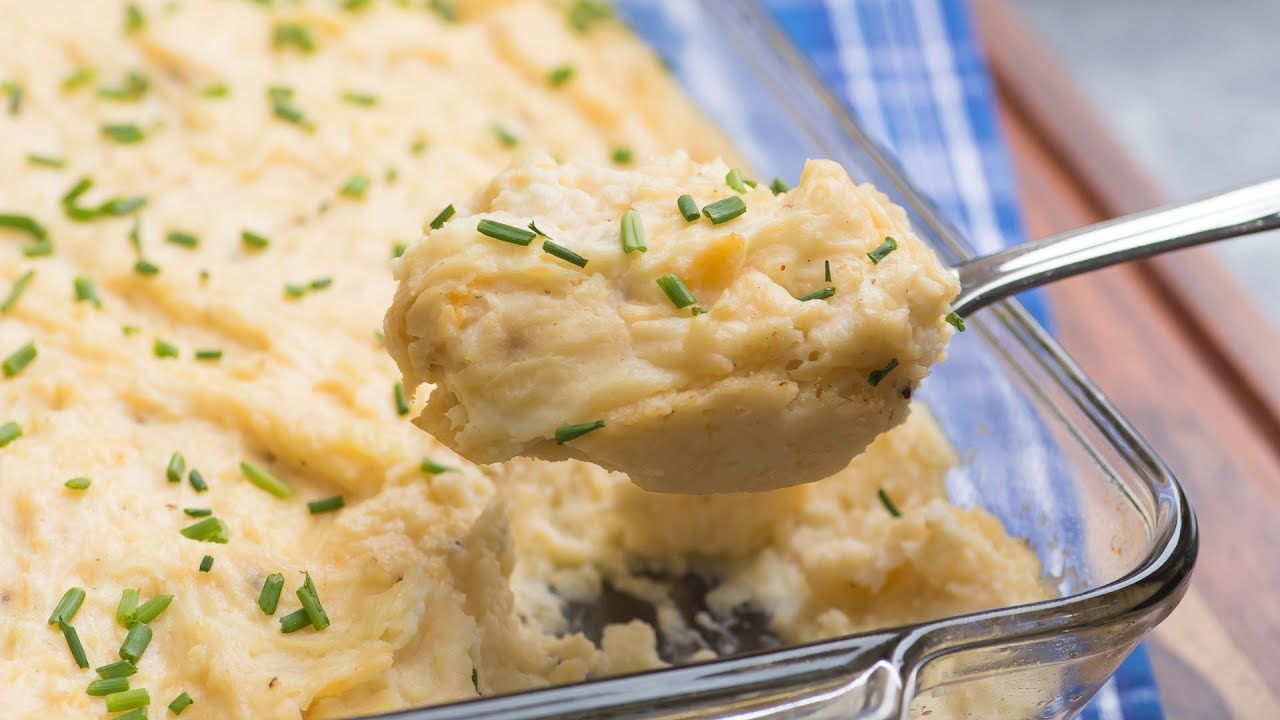 Cheesy Make Ahead Mashed Potatoes
