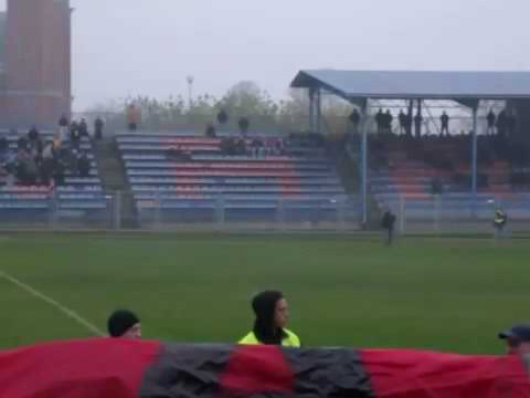Doping kibiców na meczu Warmia Grajewo - ŁKS Łomża (2012)