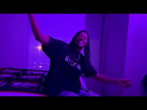 74 2WO- CLOUDED (OFFICAL MUSIC VIDEO) 🎥💻: @renestayfocus