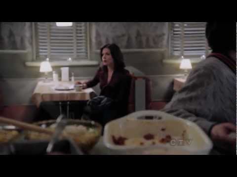 OUAT2.10 Regina - Red Pepper Flakes