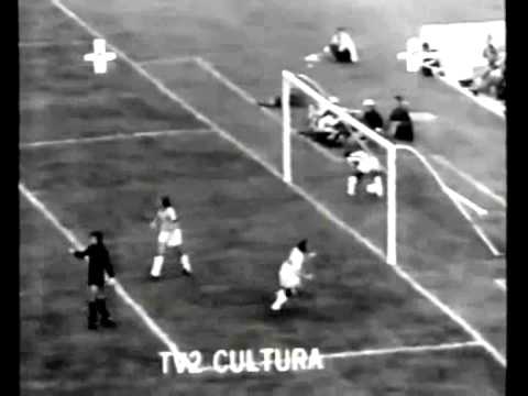 Toninho Guerreiro - São Paulo 3 x 1 Santos (1972)