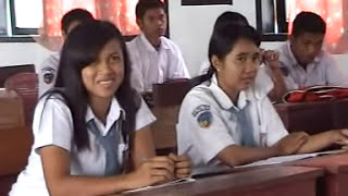 Download lagu Lagu BUOL -01- Noi Tondong (Terpesona) mp3