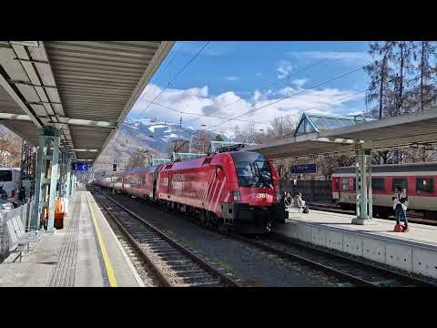 Einfahrt des railjet Xpress 1265 "Kitzbühler Alpen" am 04.03.2023 in Zell am See