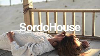 Brooke Fraser - Kings &amp; Queens (Gasp Remix)