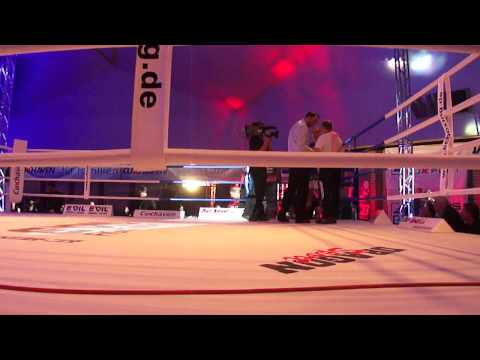 Klara Svensson vs Alexandra Gorog "Walk-In" - EC Boxing Cuxhaven