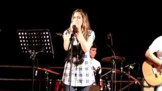 Singing Right Here    Julitte Music      (Lucie Silvas)