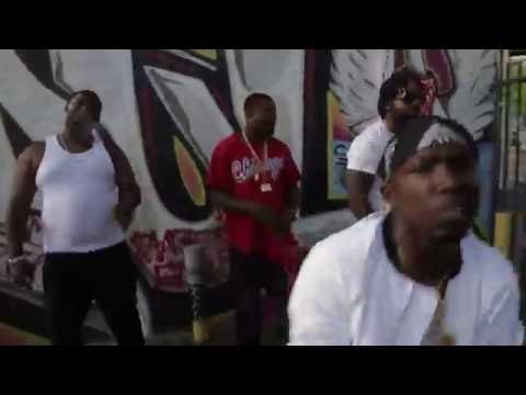 Money Moe - Chucks On