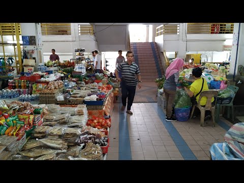 Tenom market - centre of Sabah fruit production, Malaysia, Borneo