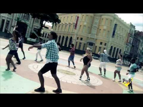 Sheila Toy -  É Pipoco Clipe Oficial