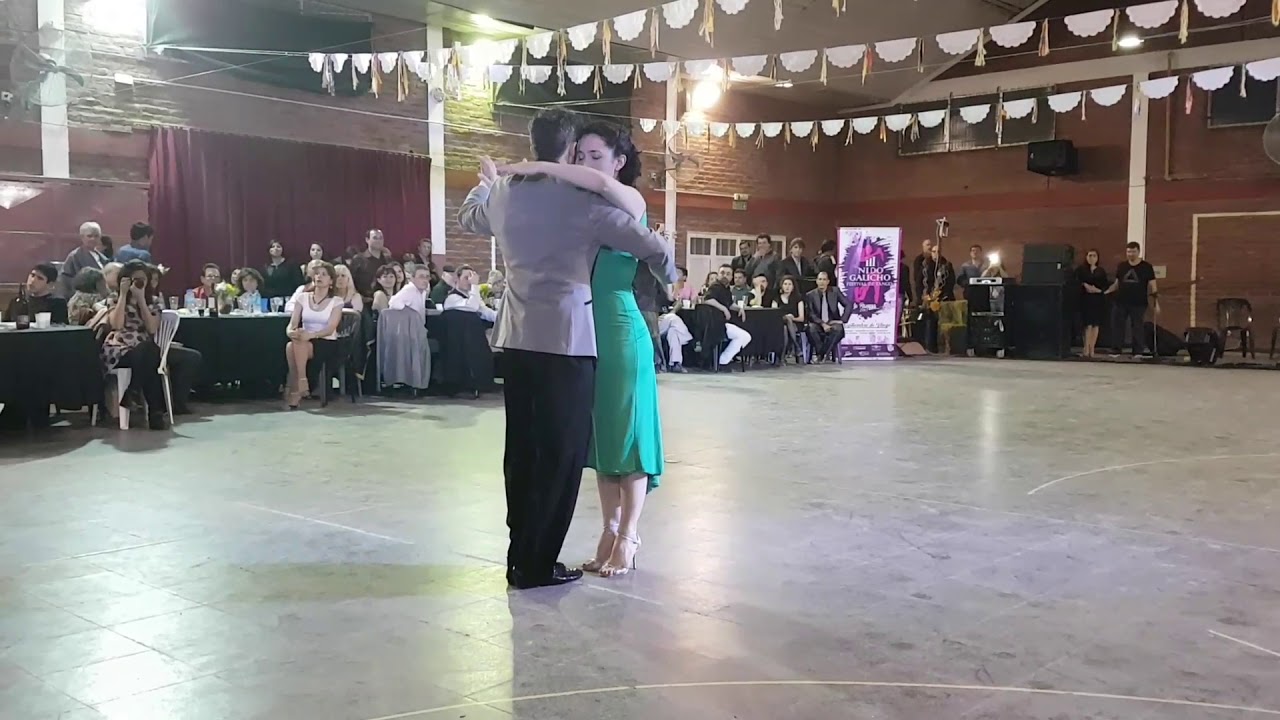 Ines Muzzopappa y Diego Amorin en Nido Gaucho 2017 1/4