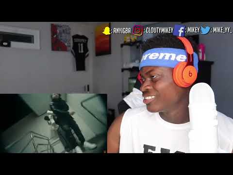 GRINGO REACT 🇺🇸 DEREK feat. TCHELO - Barras & Barras (Official Music Video) | REACTION