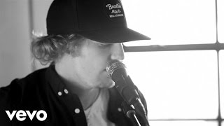 Tucker Beathard - Ride On (Live Acoustic)