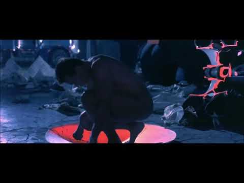 Terminator 2 escena del bar audio latino