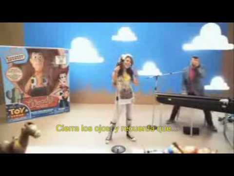 Yo Soy Tu Amigo Fiel - Danna Paola