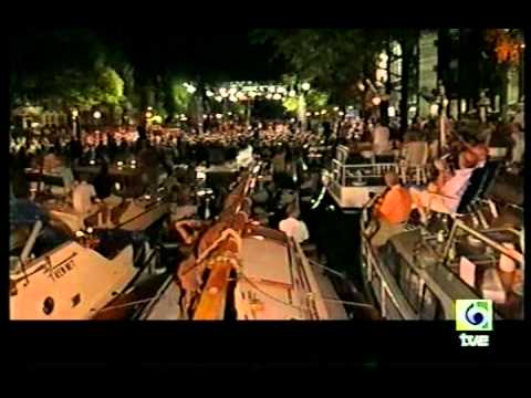 Juan Diego Florez - Amsterdam Prinsengracht Concert (2002) - V Scalera.avi