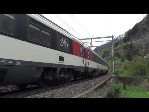 SBB 460.095-3 IN TRANSITO A WASSEN. (CH) 25 - 4 - 2015.