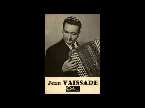 BOUCAN - Jean Vaissade à l'accordéon 1942