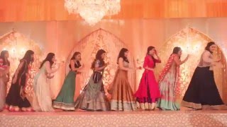 Bride and her friends | Girls like to swing | Happy Dancing Feet