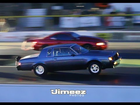 Mustang vs Buick Regal Drag Race