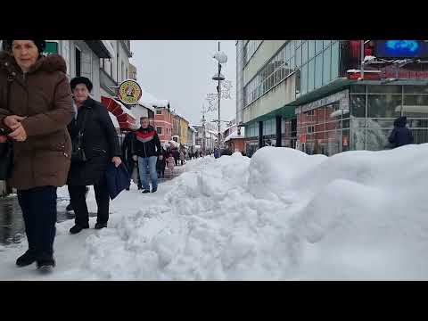 Sramno - nikad gore (ne)očišćeni snijeg u Zenici