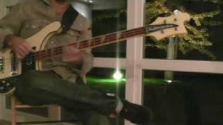 Video thumbnail for Rickenbacker 4001 White 1984. A Rock solo! by Dengia64