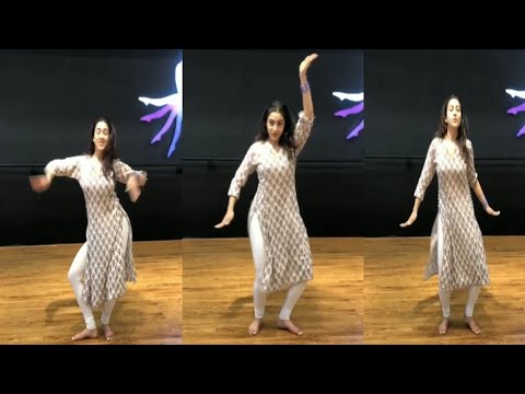 Sara Ali Khan Classic Dance