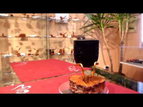 Pipa radica half bent sabbiata fatta a mano - www.paronellipipe.it