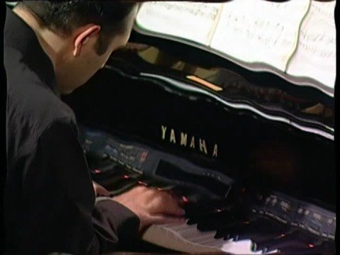 Yitzhak Yedid : "Myth of The Cave" - Delusion Reality