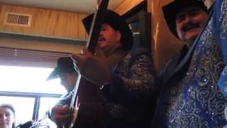 Las Mananitas/Mañanitas A Mi Madre - Huracanes del Norte