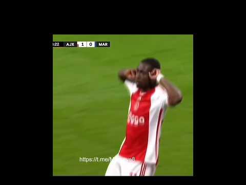 Carlos Borges First Goal for Ajax.