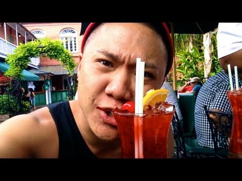 Drunken Madness + Real Life Transformers! (Vlog #379- New Orleans)