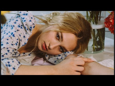 Grupa Amora - Biały Tulipan