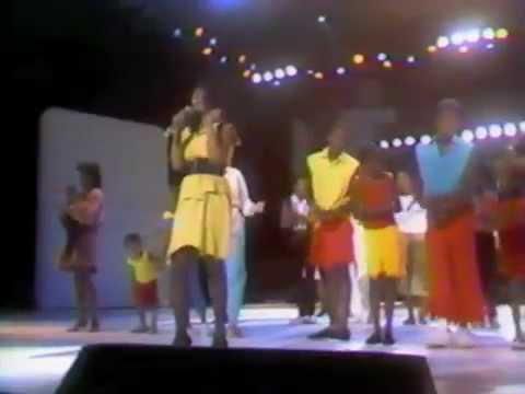 Donna Summer "A Hot Summer Night" HBO Special - 1983