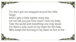 George Jones - Wrapped Around Her Finger Lyrics