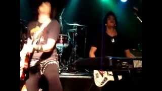 Picture Me Broken - Skin &amp; Bones live from Planet Rock in Michigan - July 8, 2011