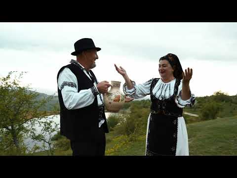 VOICHITA NAGHI🎶SUS ÎN DEALU MOCIULUI🎶