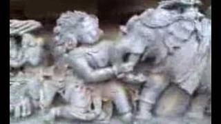 preview picture of video 'Visit to Halebidu temple'
