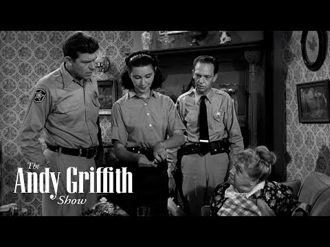 Ellie Discovers Emma's "Pills" Are Harmless!