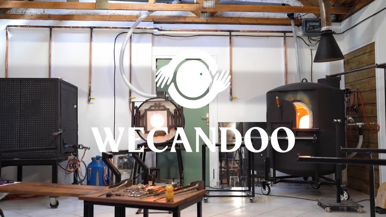 Initiez-vous au soufflage de verre avec Erwann - Vidéo
