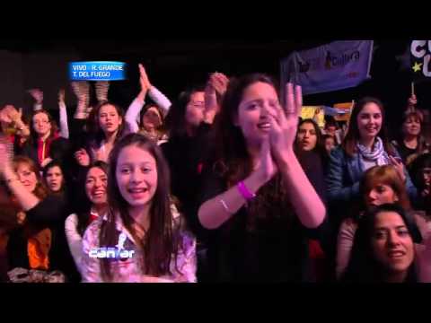 Soñando por cantar  - Andrea Bela cantó No llores por mí Argentina""