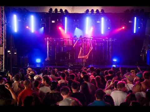 Skream (Feat. Sam Frank) - Anticipate/Anticipation - Live Magnetic Man Set @ Earl's Court